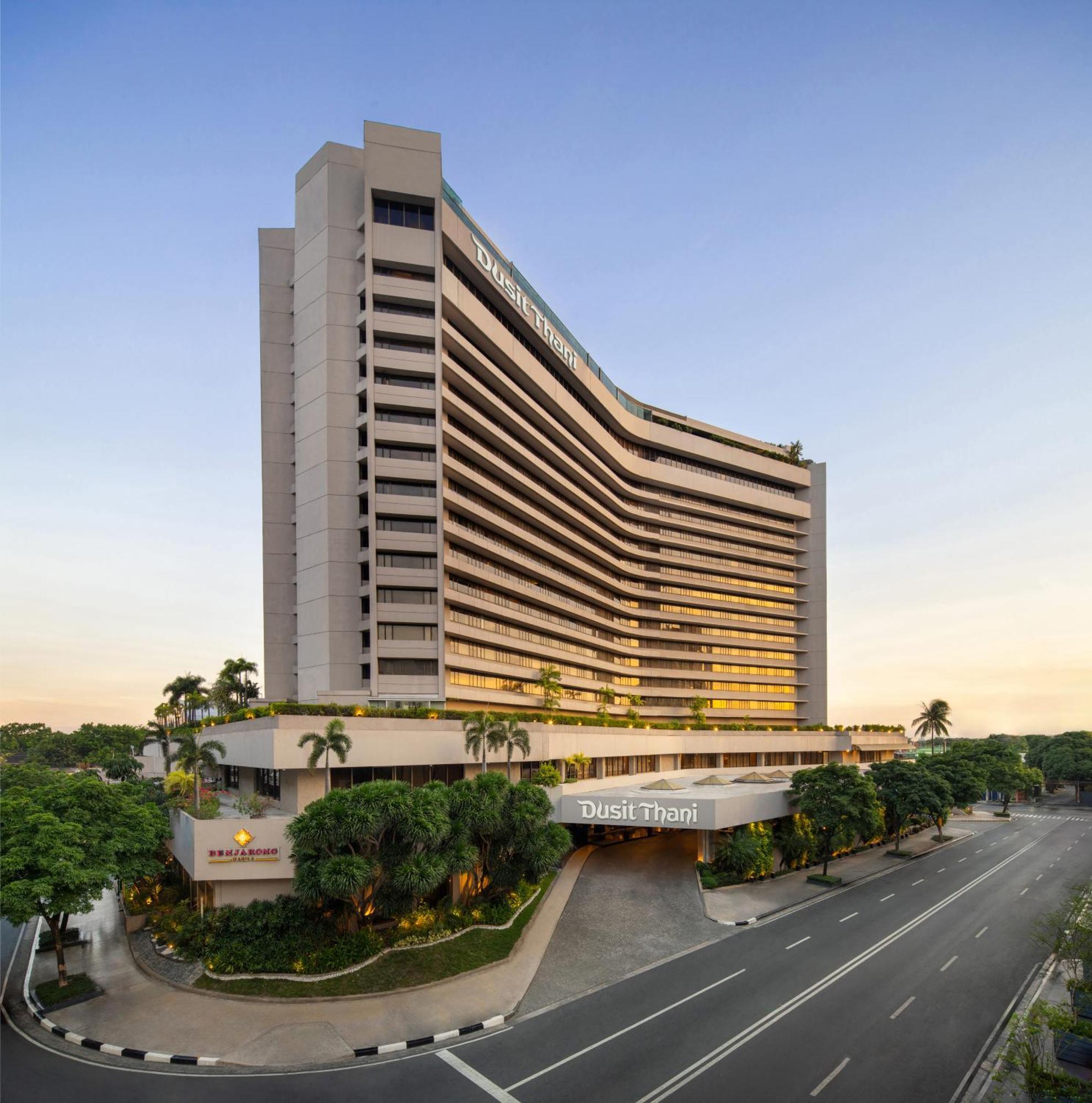 Hotel Dusit Thani Manila 5*