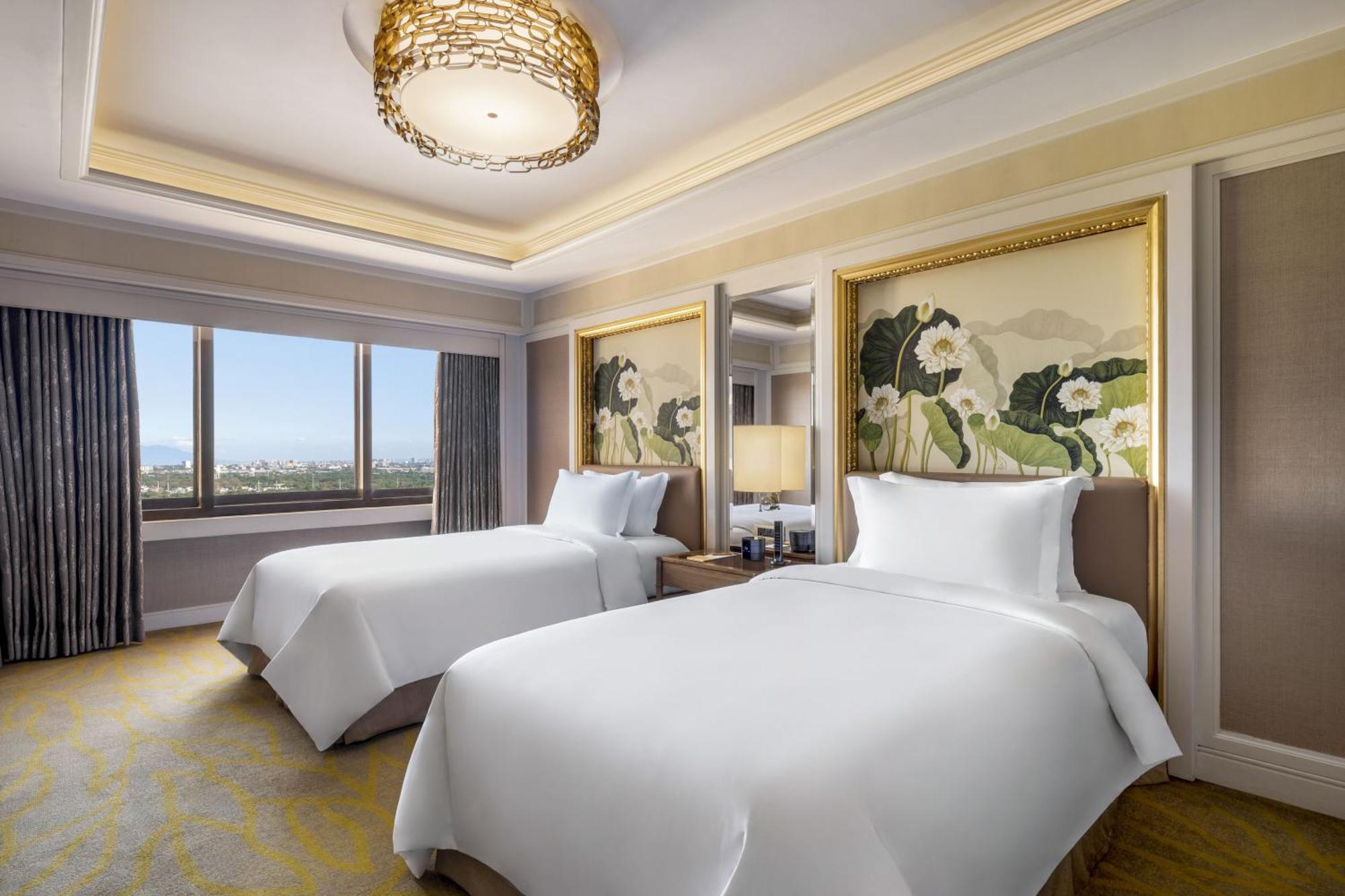 Hotel Dusit Thani Manila Makati City
