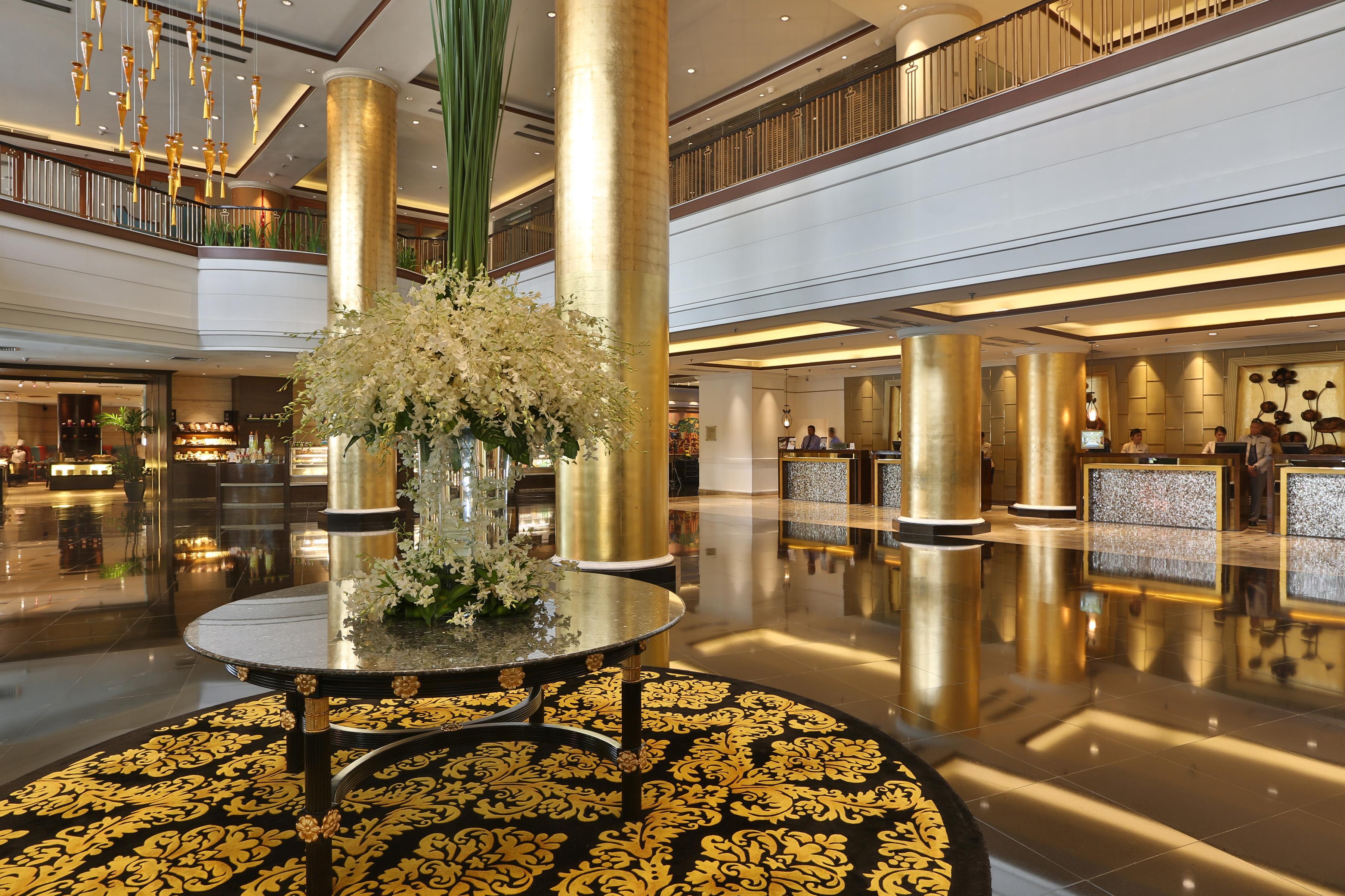Dusit Thani Manila Hotel 5*