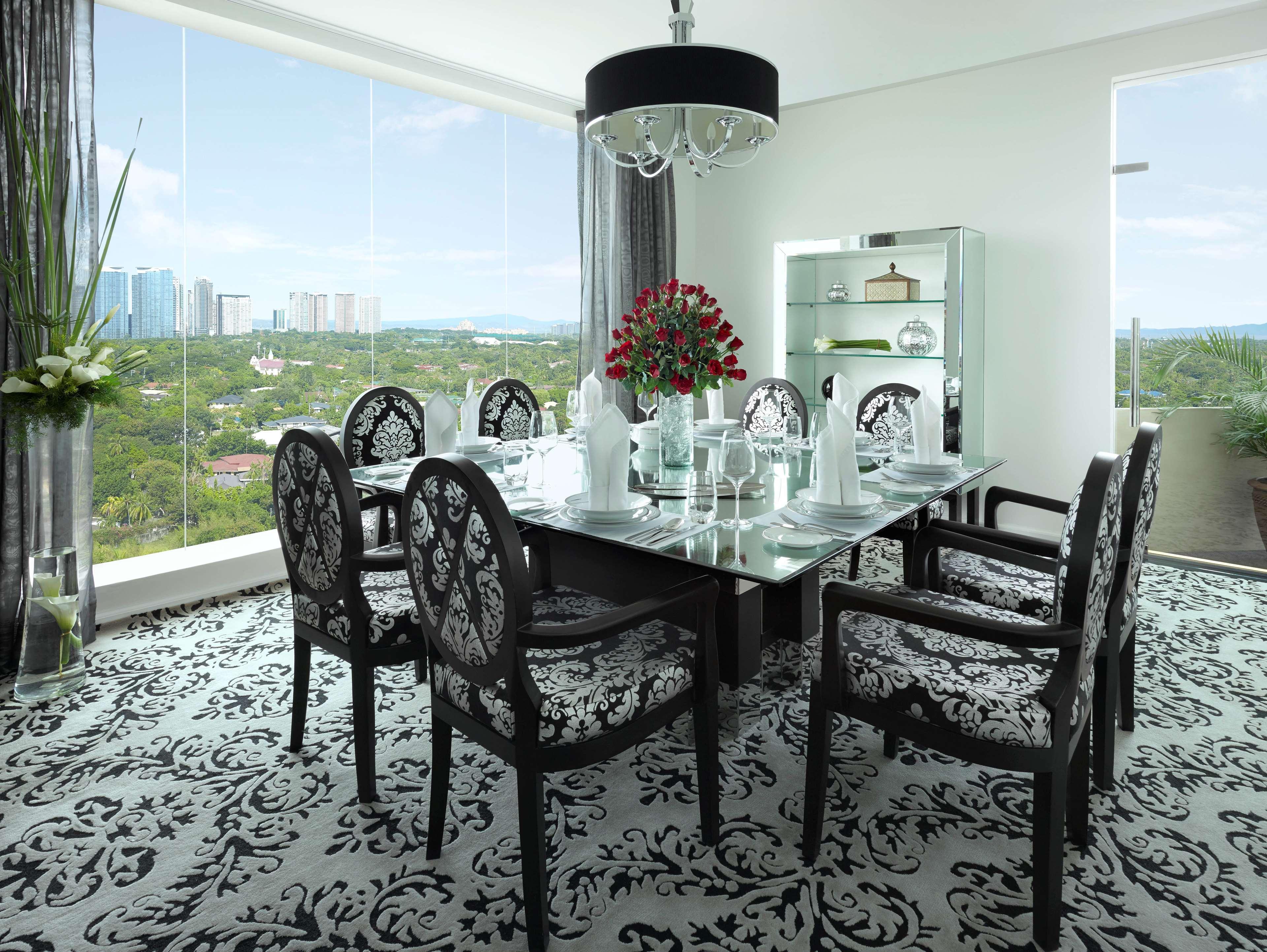 Dusit Thani Manila